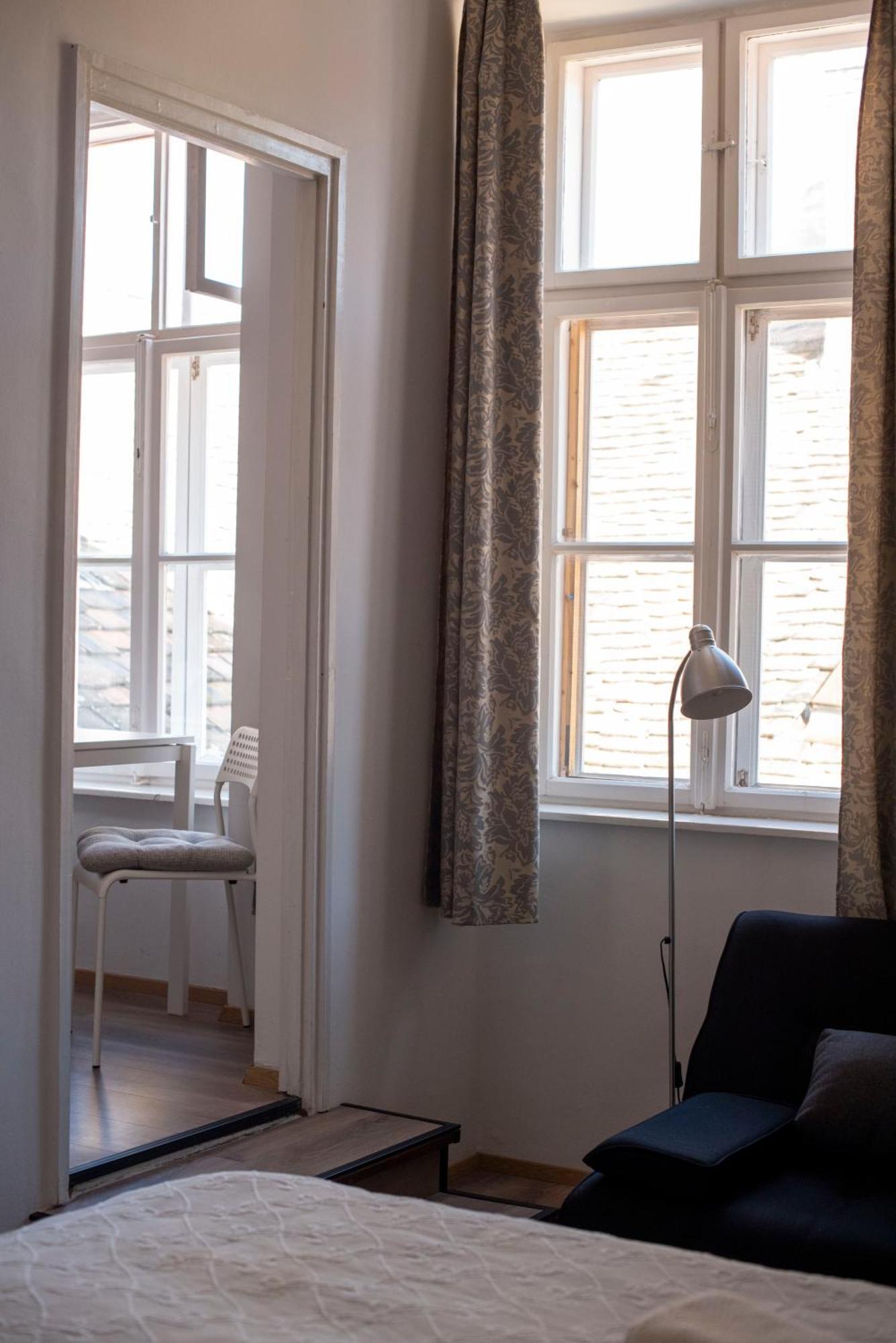 Varfal-Lak Apartman ショプロン エクステリア 写真