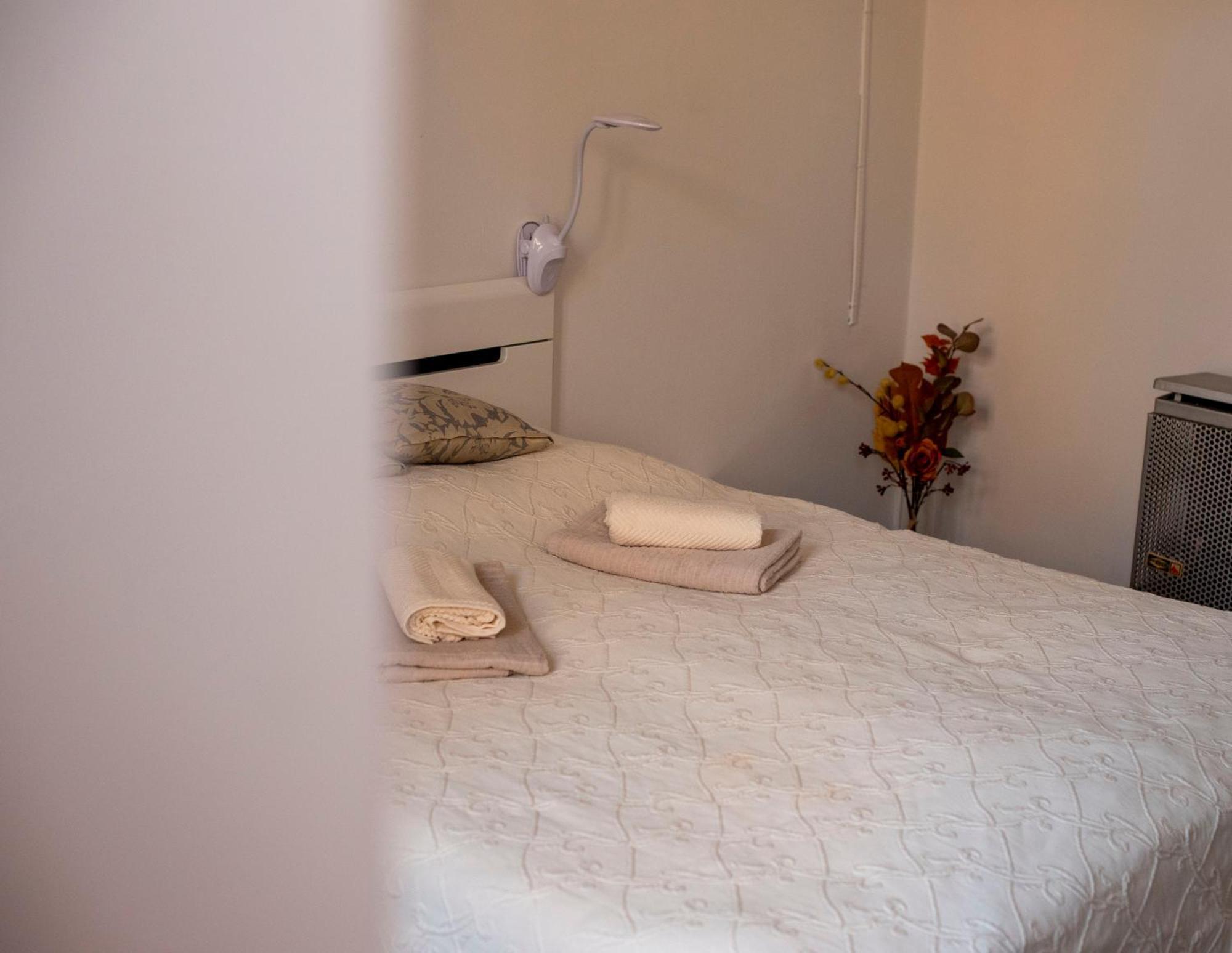 Varfal-Lak Apartman ショプロン エクステリア 写真